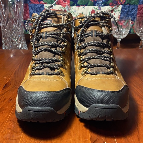 Eddie Bauer Men’s Size 12 “Brandon” - Picture 4 of 9